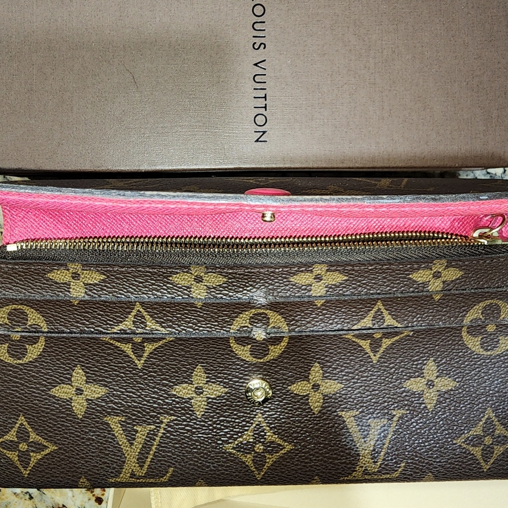 Authentic louis vuitton long wallet